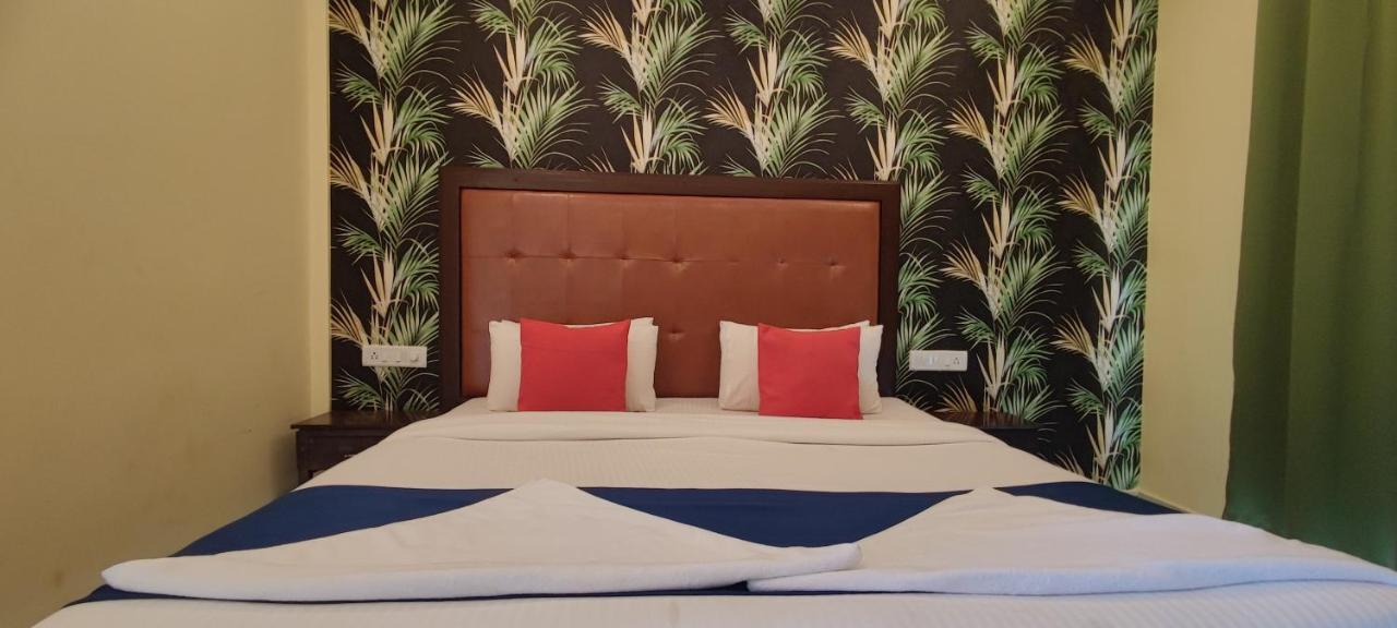 Royal Tulip Beach Cottages Arambol Bagian luar foto